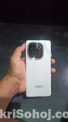 iQoo z9s pro